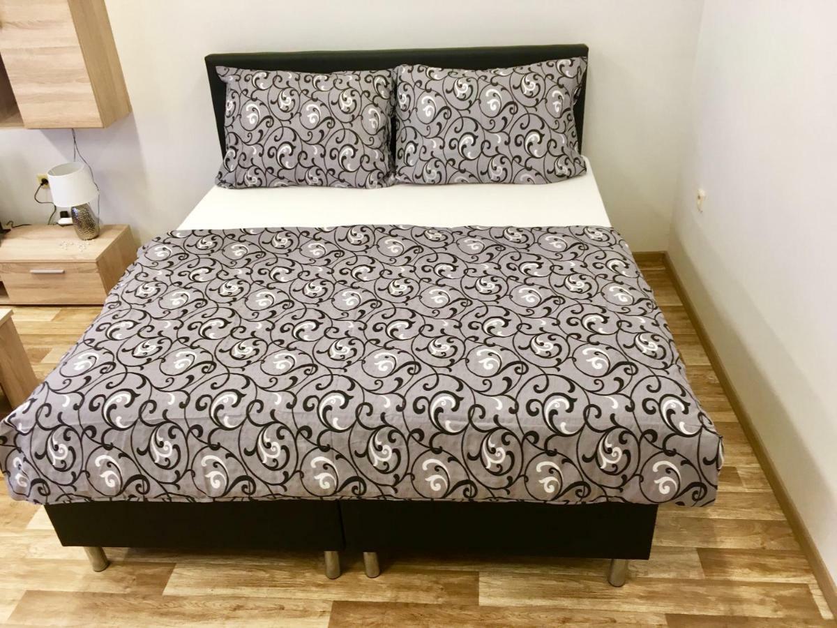 Appartamento Cecilka Náchod Esterno foto